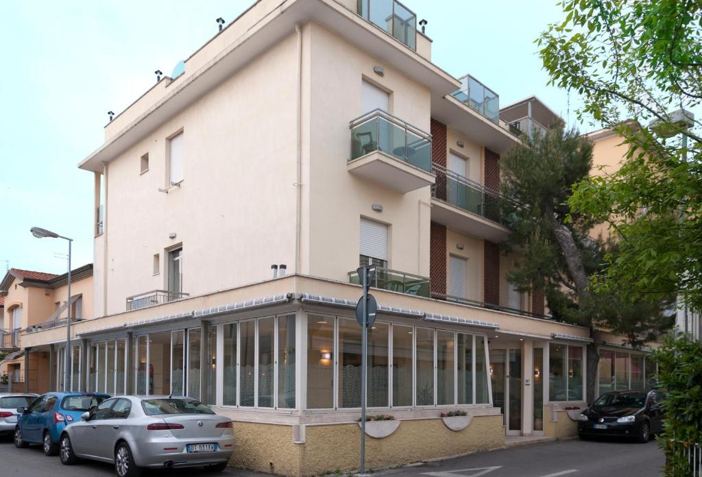 Hotel Ave Rimini Eksteriør billede