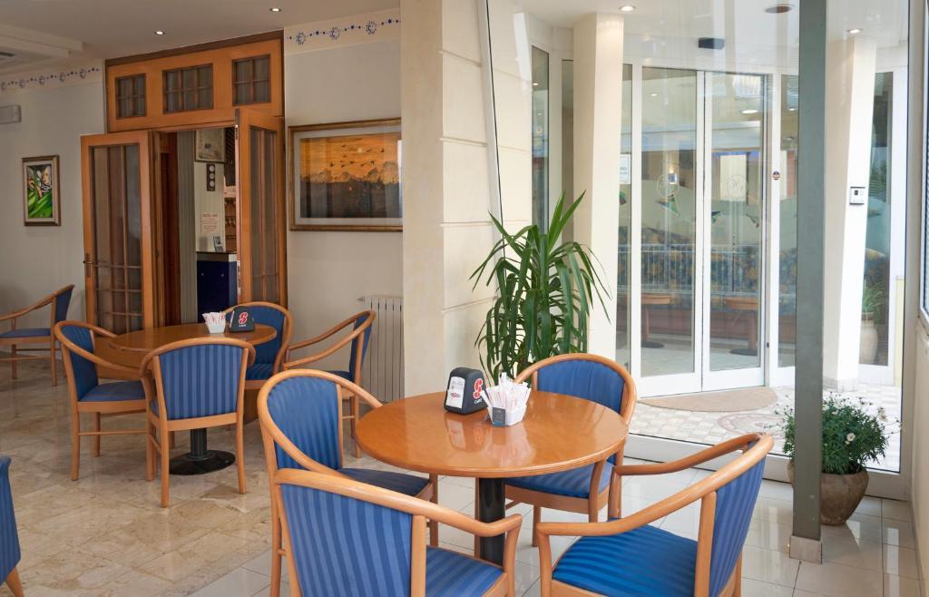 Hotel Ave Rimini Eksteriør billede
