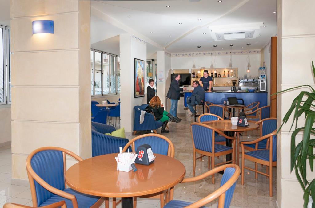 Hotel Ave Rimini Eksteriør billede